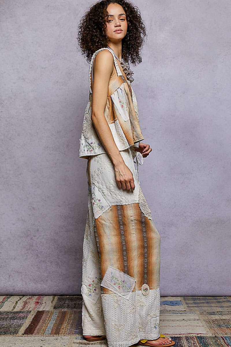 Solid Lace Patch Detail Woven Pants