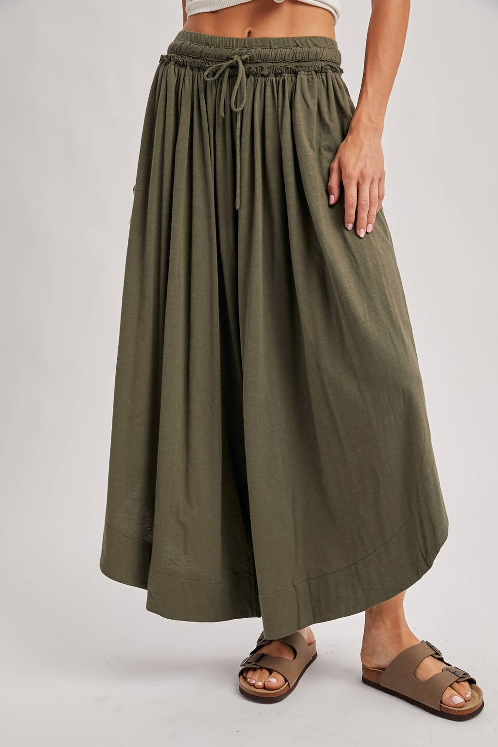 BOHEMIAN SIDE SLIT ROUNDED HEM WIDE LEG PANTS