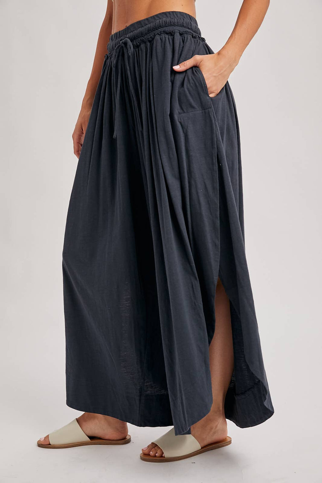 BOHEMIAN SIDE SLIT ROUNDED HEM WIDE LEG PANTS