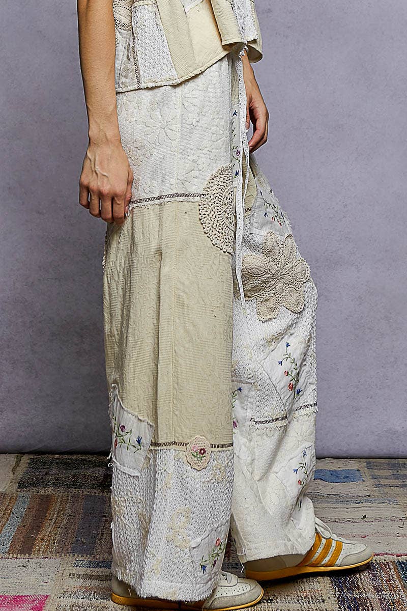 Solid Lace Patch Detail Woven Pants