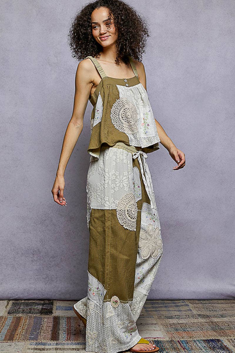 Solid Lace Patch Detail Woven Pants