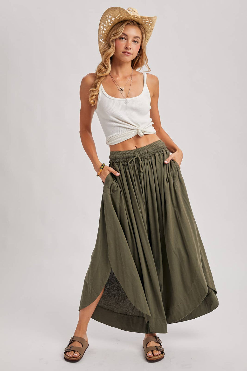 BOHEMIAN SIDE SLIT ROUNDED HEM WIDE LEG PANTS